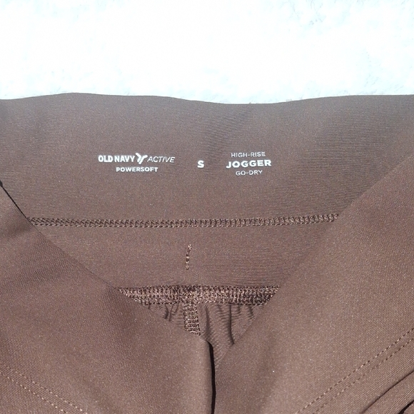 Old Navy Active Brown High-Rise Joggers - Picture 5 of 6